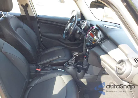 2016 Mini Hardtop Cooper from USA, damaged, VIN WMWXU1C58G2D10752